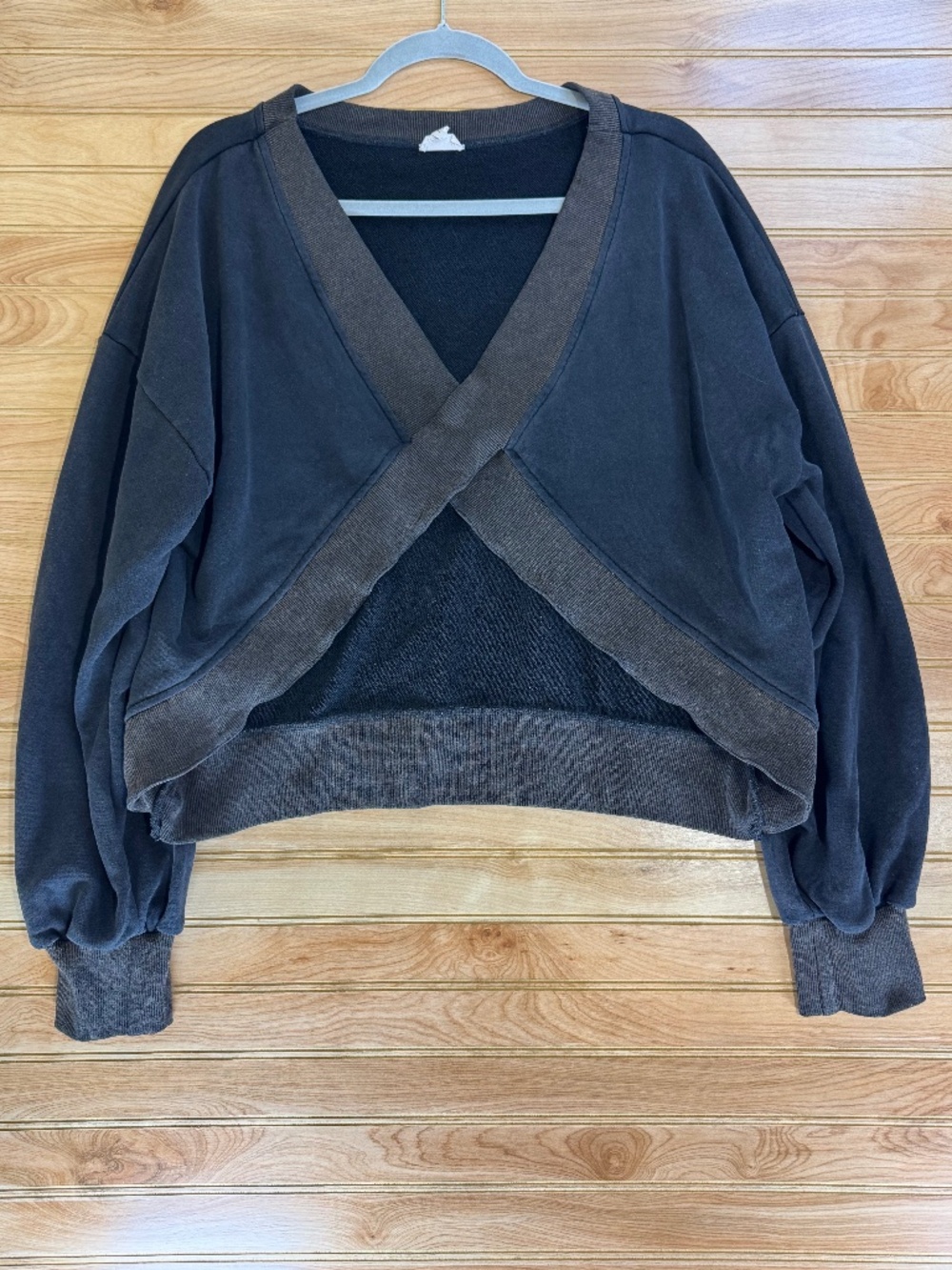 POL Charcoal Grey Pullover - M
